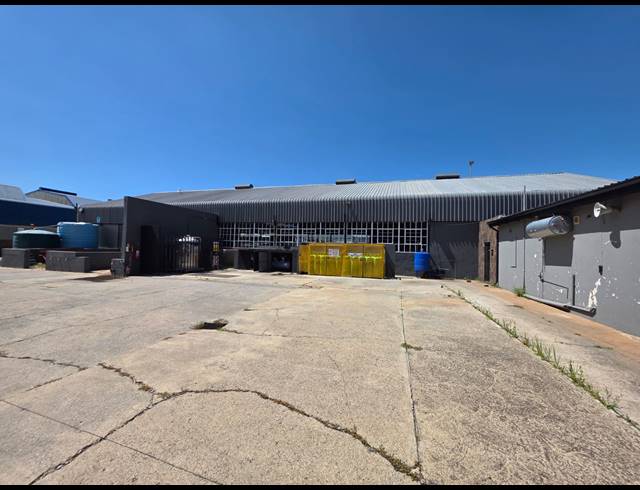 1,450M² WAREHOUSE TO LET IN ALRODE